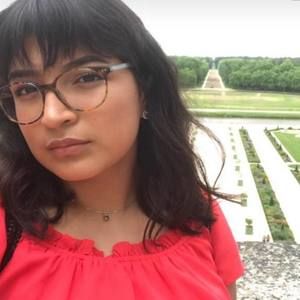 Meet your Posher, Lucy